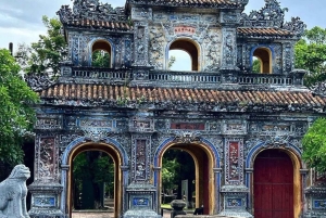 Chan May Port : Private Tagestour nach Hue/Hoi An/Goldene Brücke