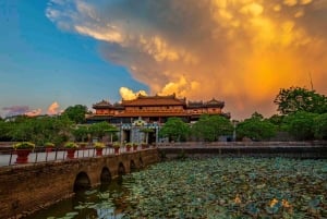 Puerto de Chan May : al Puente de Oro/Ciudad Imperial/Pueblo de Hoi An