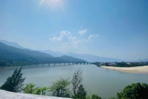 Chan May havn til Golden Bridge eller Hue City i privat bil