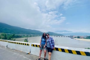 Chan May hamn till Golden Bridge eller Hue City med privat bil