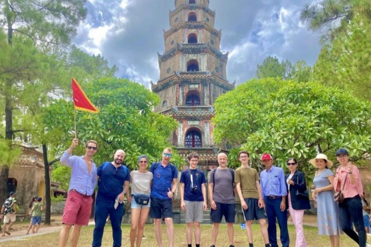 Chan May haven naar Golden Bridge of Hue stad met privé auto