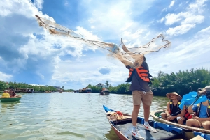 Giungla di cocco & Basket Boat & Città di Hoi An & Rilascio delle Lanterne