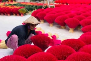 De Hanói: Aldeia de Incenso, Chapéu Cónico e Visita à Arte HaThai