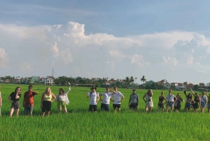 Hoi An Old Town Walking Tour – Small Group with Local Guide