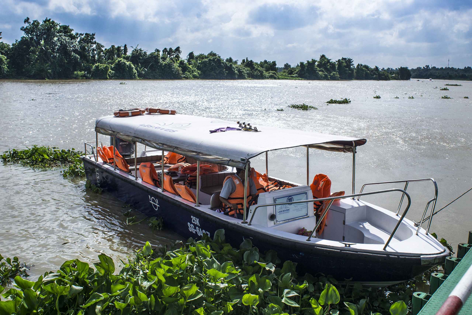 Cu Chi Tunnels and Vietnam Countryside Tours by Speedboat