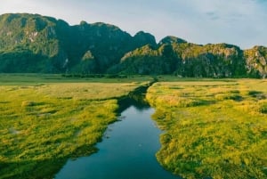 Cuc Phuong nasjonalpark - dagstur fra Hanoi til Van Long