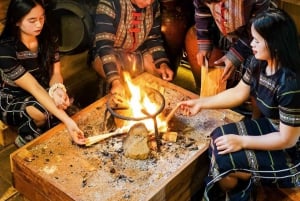 Da Lat: Cu Lan Village med jordgubbar och blomsterträdgårdsbesök