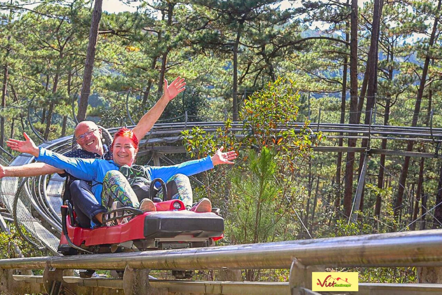 Da Lat: medio día por la mañana Datanla + Túnel de Arcilla + Crazy House