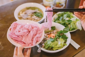 Da Lat Nacht-Tour mit Scooter, lokalem Essen und Sightseeing
