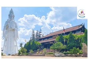 Da Lat: Waterfalls, Farms & Pagoda Easy Rider Motorbike Tour