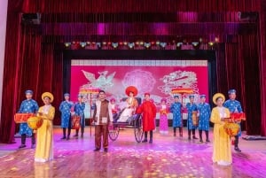 Đà Nẵng: Ticket für die Áo-dài-Show