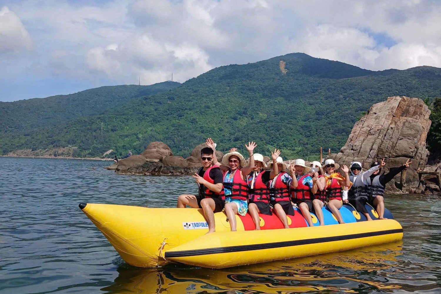 Da Nang: Coral Snorkelling and Water Motorbike Experience