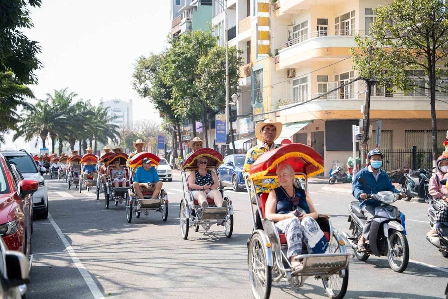 Da Nang: Privat tur i cykelrickshaw med Michelin-mad