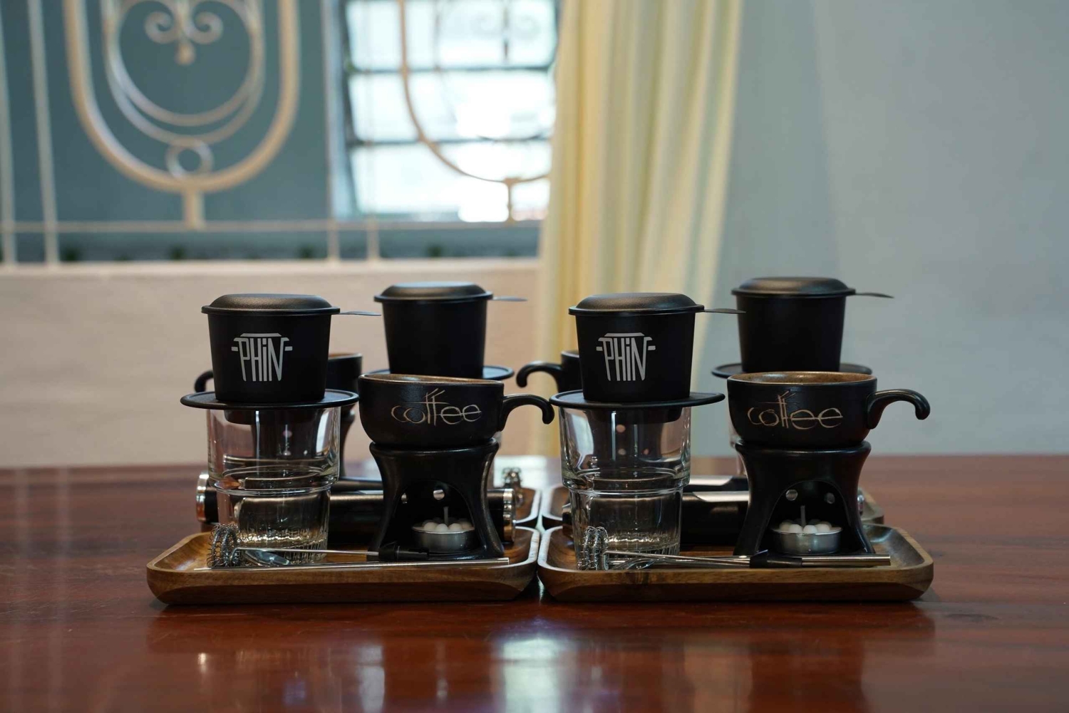 Da Nangs essens – Phin Coffee Workshop & Linh Ung-pagoden