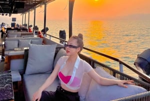 Da Nang: DN Bayssä: Koe maaginen illallisristeily auringonlaskun aikaan.