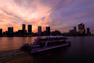 Da Nang: DN Bayssä: Koe maaginen illallisristeily auringonlaskun aikaan.