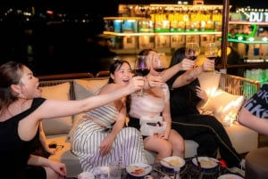 Da Nang: DN Bayssä: Koe maaginen illallisristeily auringonlaskun aikaan.