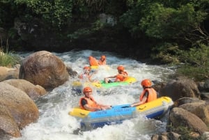 Da Nang: Privat omvisning med rafting og zipline (lunsj)