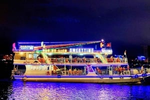 Da Nang: Han River Local Cruise by Night