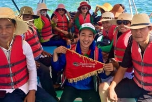 Da Nang/Hoi An: Cham Island Speedboat Tour with Snorkeling