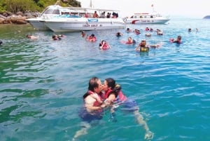 Da Nang/Hoi An: Mergulho com snorkel nas Ilhas Cham em um barco de alta velocidade