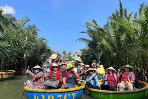 Дананг/Хойан: кокосовая лодка-корзина и вечерняя экскурсия по Хойану