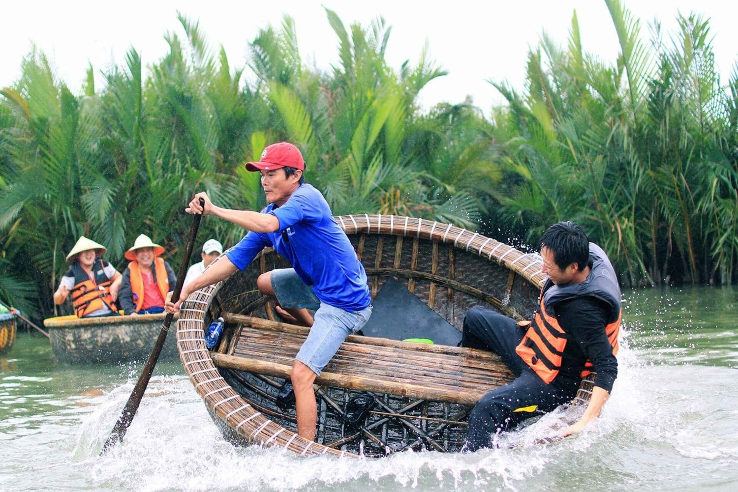 Da Nang/Hoi An: Passeio de barco na floresta de coqueiros e massagem opcional