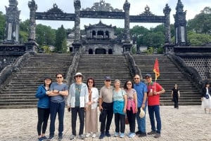 DaNang/Hoi An: Hue Citadel via Hai Van Pass Small Group Tour