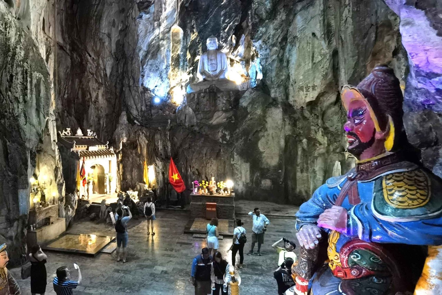 Da Nang/Hoi An: Montanhas de mármore e dos macacos com a gruta de Am Phu