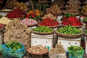 Da Nang/Hoi An: Market Tour, Basket Boat Ride, Cooking Class