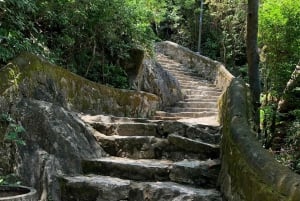 Da Nang: Tour della Signora Buddha, delle Montagne di Marmo e della Grotta di Am Phu