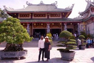Da Nang: Lady Buddha, Monkey Mountain and Am Phu Cave Tour
