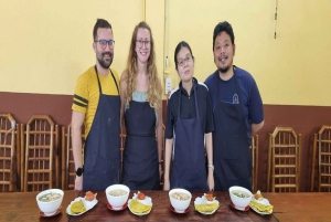 Da Nang: Uitstapje naar de lokale markt met kookles