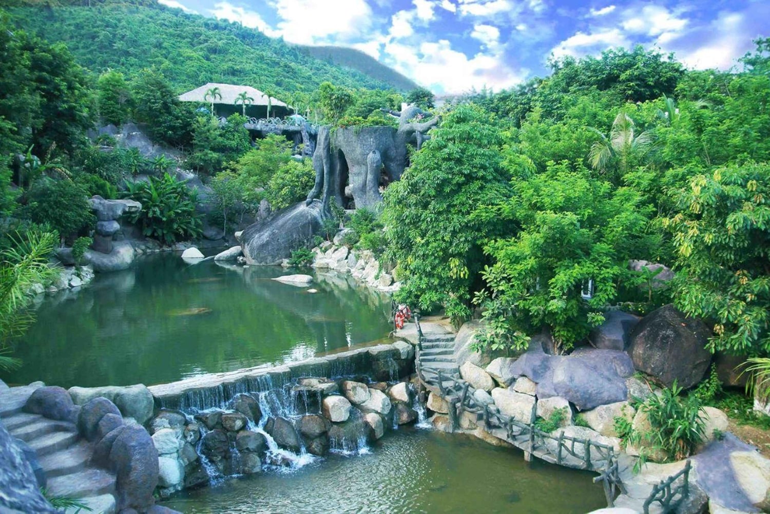Da Nang: Nature, Fun & Wellness-Than Tai Water Park Day Tour