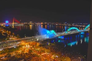 Da Nang: Nattvandring med drink på takbar och middag