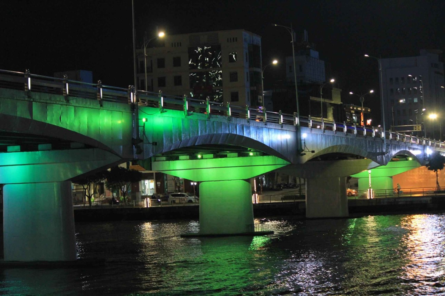 Da Nang: Private Streetfood-Foodtour mit lokalem Guide