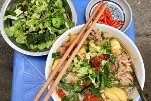 Da Nang: tour privado de comida callejera y espectáculo Charming Da Nang