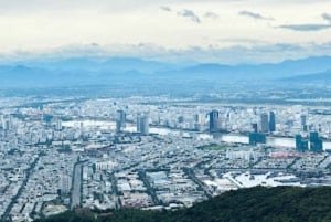 Da Nang: Son Tra Peninsula Private Romantic Sunset Jeep Tour