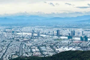 Da Nang: tour privado en jeep al atardecer por la península de Sơn Trà