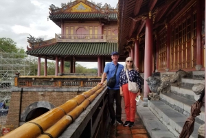 Vanuit Hoi An: Dagtrip naar de Citadel van Hue, Koninklijke graven en pagoden