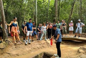 Small Group Tour: Ho Chi Minh City and Cu Chi Tunnels