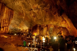 Dalla città di Phong Nha: Grotta del Paradiso e Zipline alla Grotta Oscura