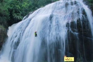 Dalat: Ekstremalna przygoda canyoningowa w Wietnamie
