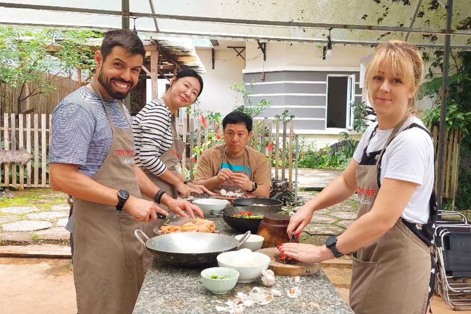 Далат: урок домашней кулинарии с экскурсией по центральному рынку
