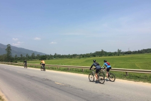 Dalat: Cykeltur i Nha Trang med picknicklunch