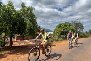 Dalat: Cykeltur i Nha Trang med picknicklunch