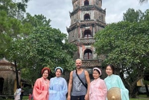DaNang/Hoi An: Hue Citadel via Hai Van Pass Small Group Tour