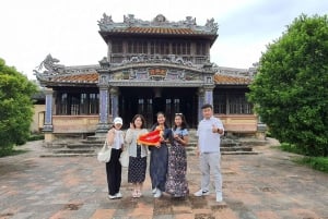 DaNang/Hoi An: Hue Citadel via Hai Van Pass Small Group Tour