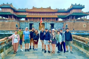 DaNang/Hoi An: Hue Citadel via Hai Van Pass Small Group Tour