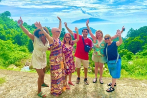 DaNang/Hoi An: Hue Citadel via Hai Van Pass Small Group Tour
